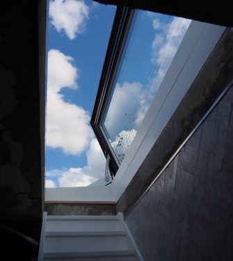 Skyhatch Electric Rooflight - Glazing Vision Europe