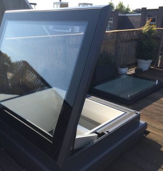 Skyhatch Manual Rooflight - Glazing Vision Europe