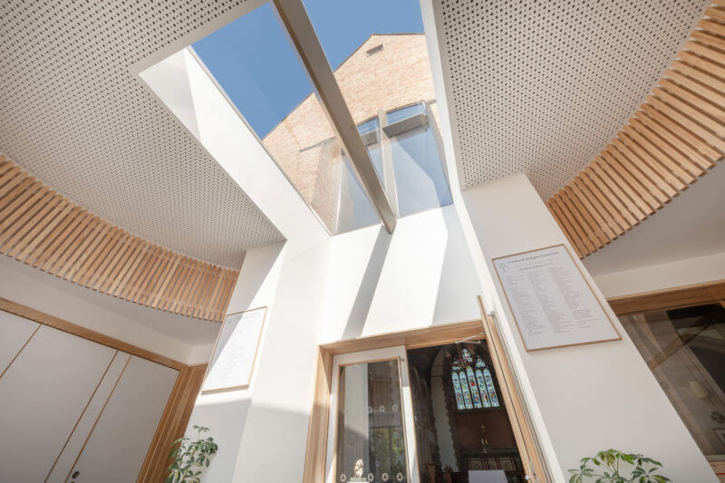 Frameless modular rooflight in church extension